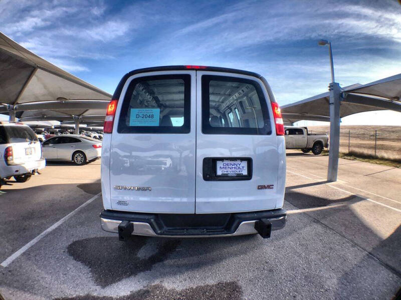 2021 GMC Savana 2500