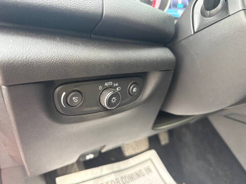 2018 Buick Regal TourX Essence