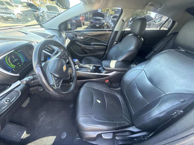 2018 Chevrolet Volt LT