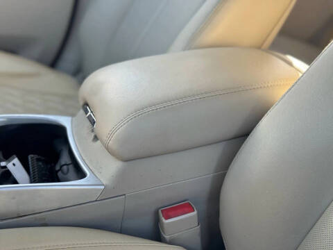 2012 Cadillac SRX Luxury Collection