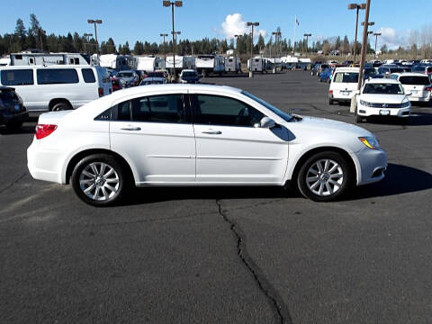 2011 Chrysler 200 Touring