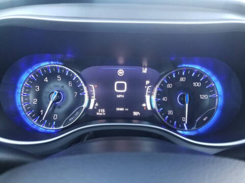 2023 Chrysler Pacifica Touring