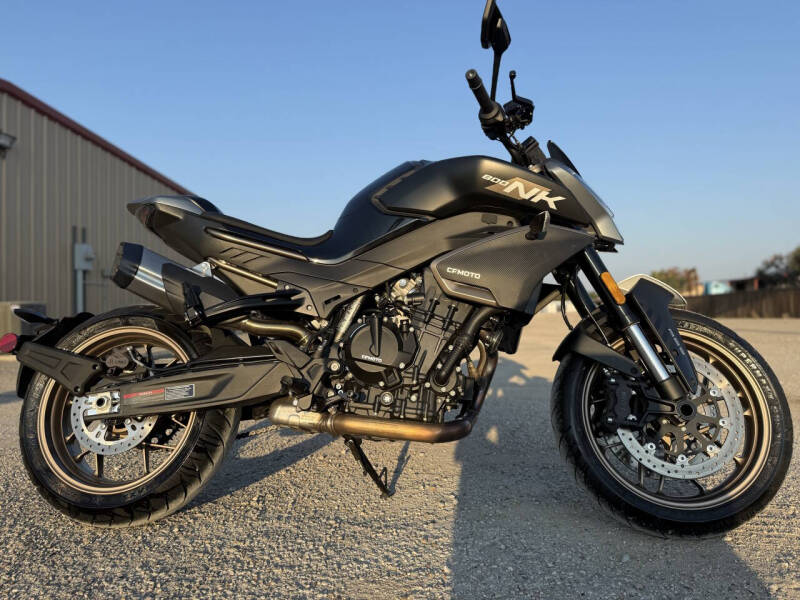 2024 CFMoto 800NK