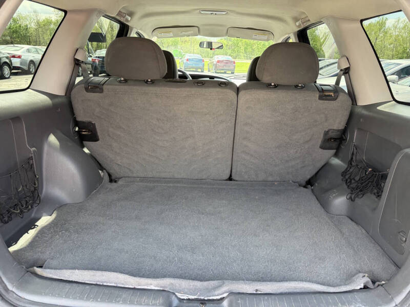 2005 Mazda Tribute i