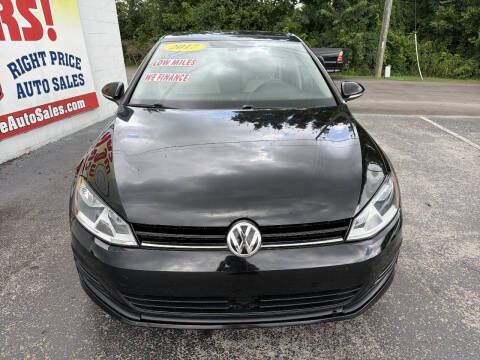 2017 Volkswagen Golf TSI S