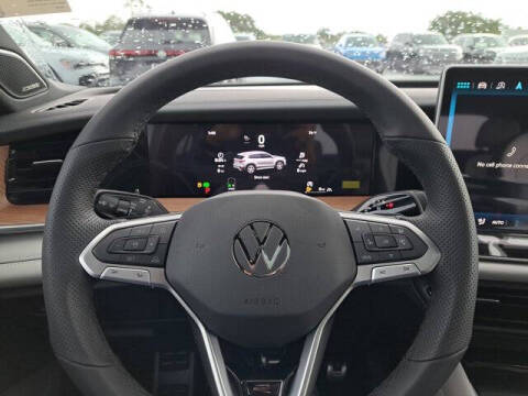 2026 Volkswagen Tiguan SEL R-Line Turbo 4Motion