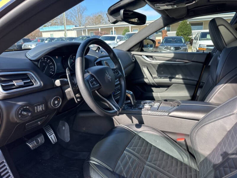 2021 Maserati Ghibli Trofeo