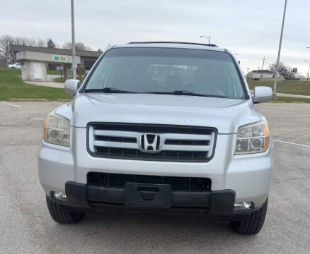 2008 Honda Pilot for sale at Revolution Auto Inc in McHenry IL