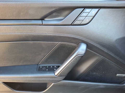 2022 Porsche 911 Carrera 4 GTS