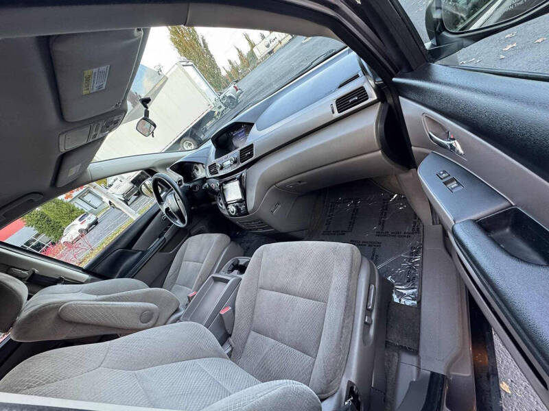 2016 Honda Odyssey SE