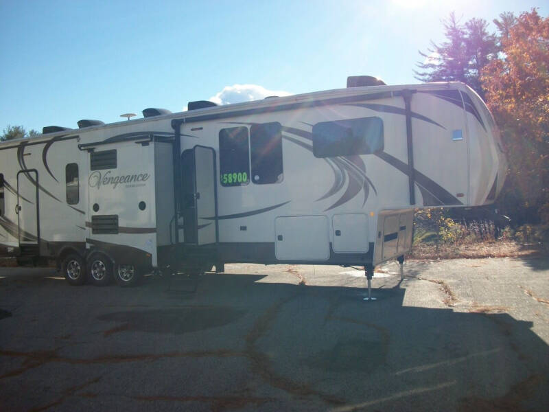 2015 Forest River Vengeance 39B12 Toy Hauler