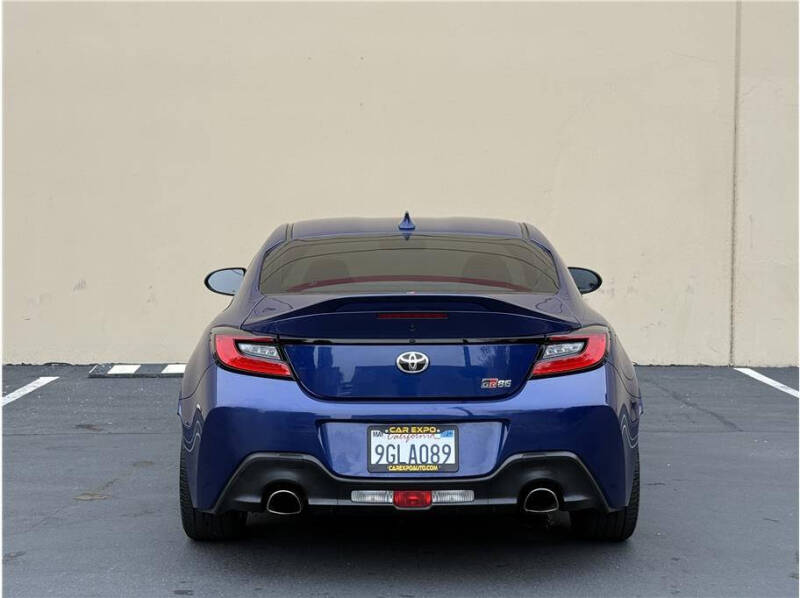 2023 Toyota GR86 Premium