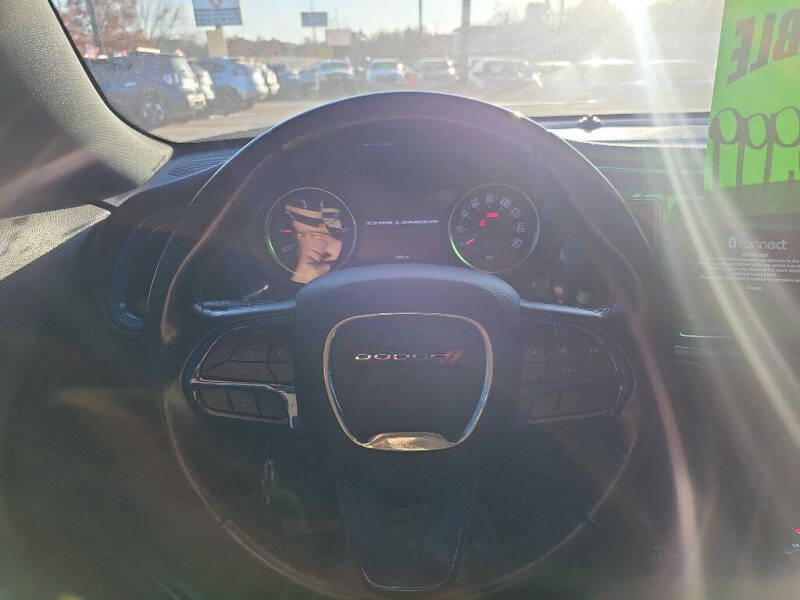 2020 Dodge Challenger SXT