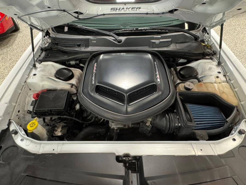 2018 Dodge Challenger 392 HEMI Scat Pack Shaker