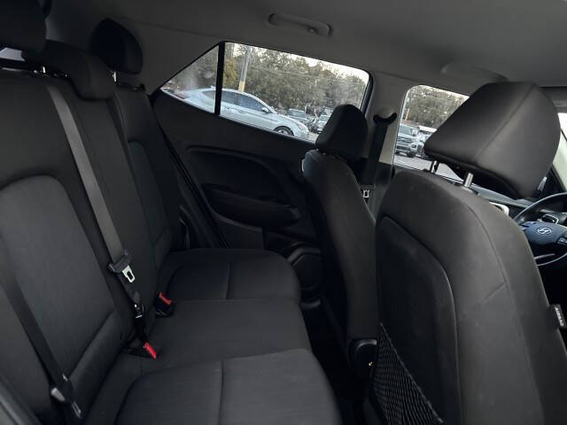 2022 Hyundai Venue SE