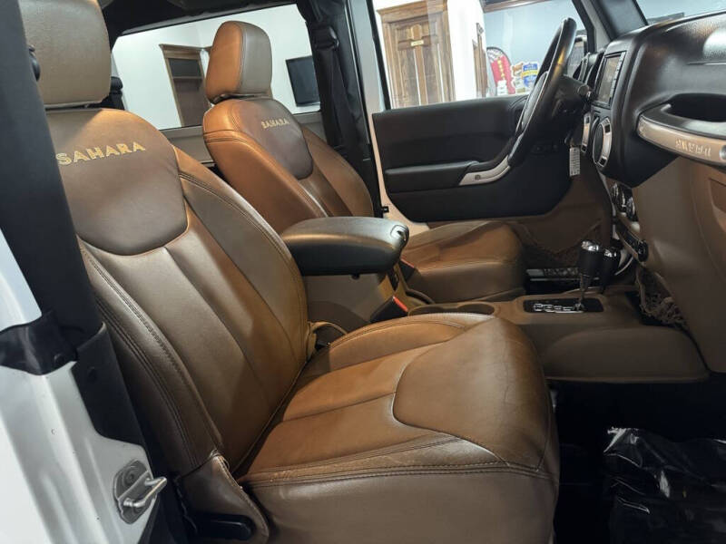 2014 Jeep Wrangler Sahara