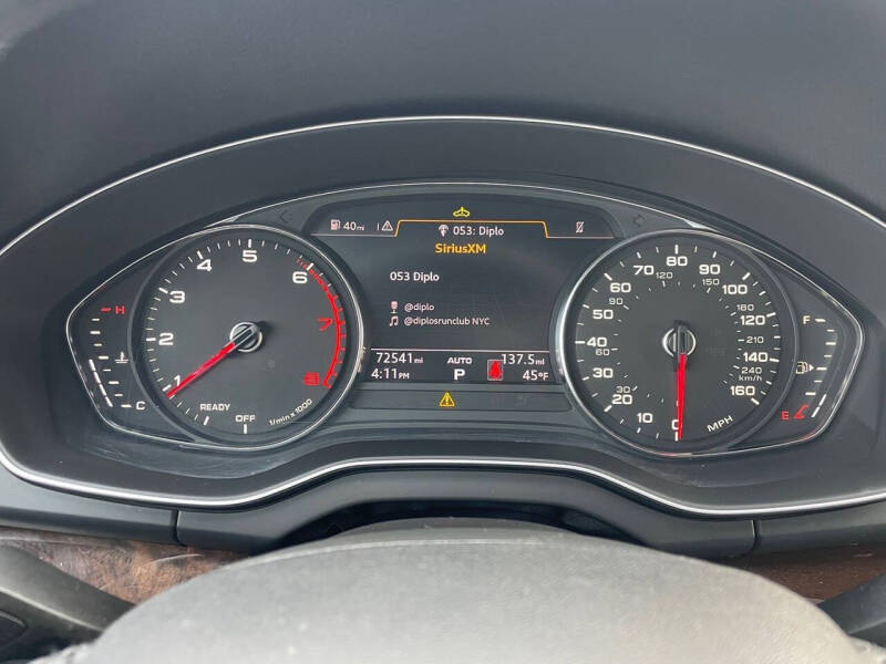 2019 Audi Q5 quattro Premium 45 TFSI