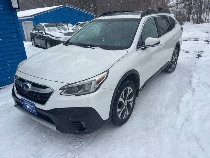 2021 Subaru Outback Limited's photo