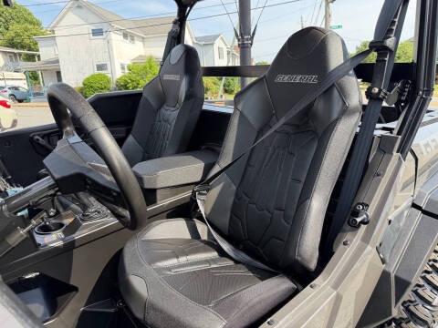 2025 Polaris General XP 1000 Premium