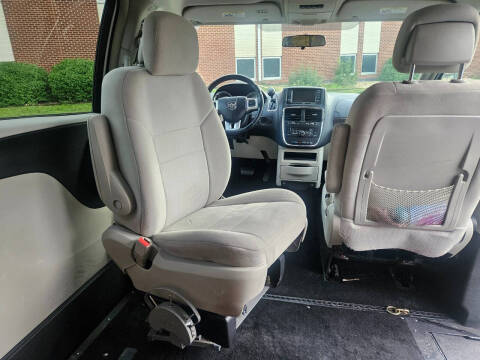 2011 Dodge Grand Caravan Crew