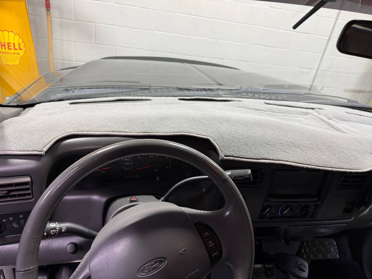 2002 Ford F-250 Super Duty 36