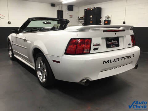 2003 Ford Mustang