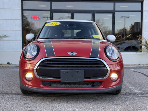2017 MINI Hardtop 2 Door Cooper