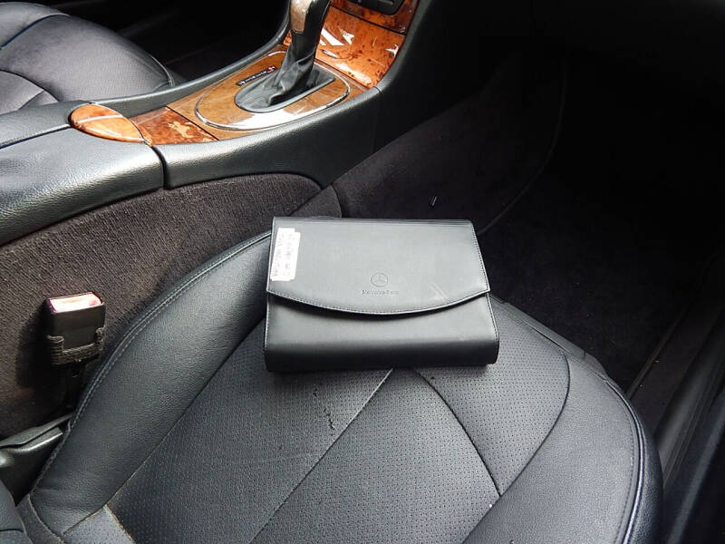 2004 Mercedes-Benz E-Class E 320