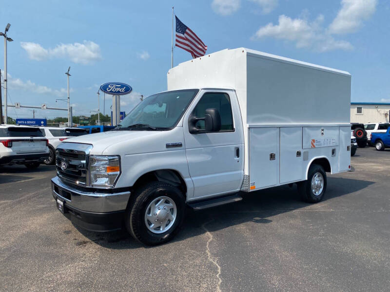 2027 Ford E-Series
