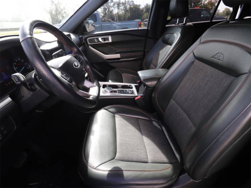 2022 Ford Explorer Timberline