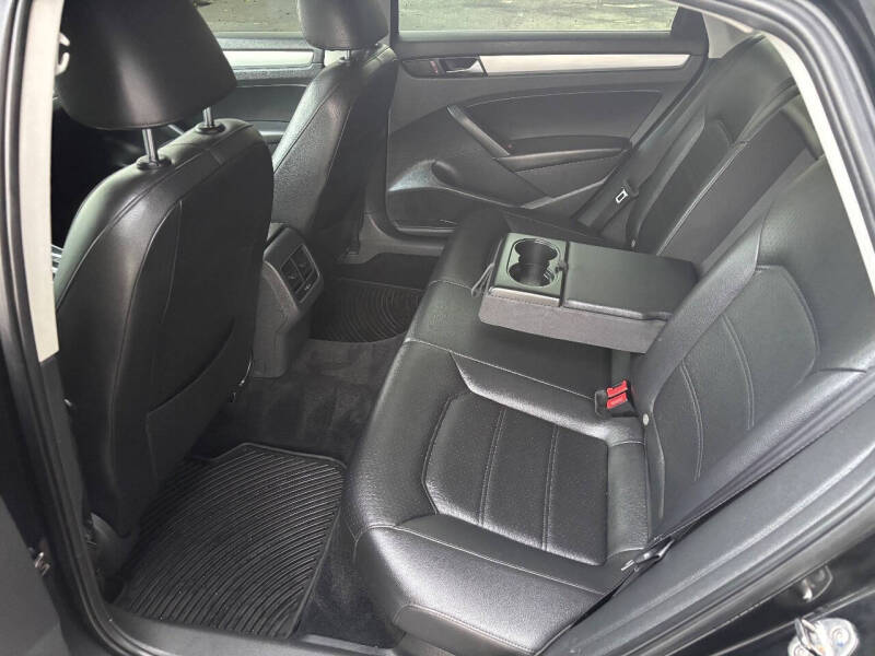 2013 Volkswagen Passat TDI SE