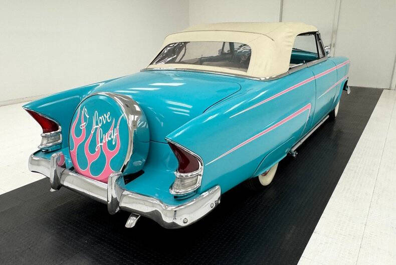 1953 Ford Sunliner