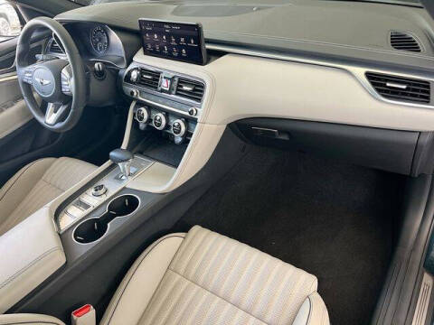 2022 Genesis G70