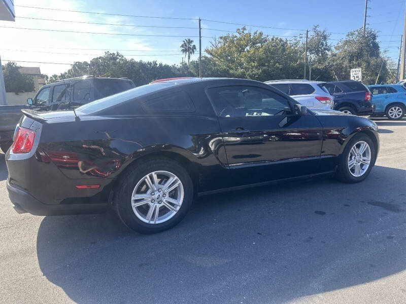 2010 Ford Mustang V6