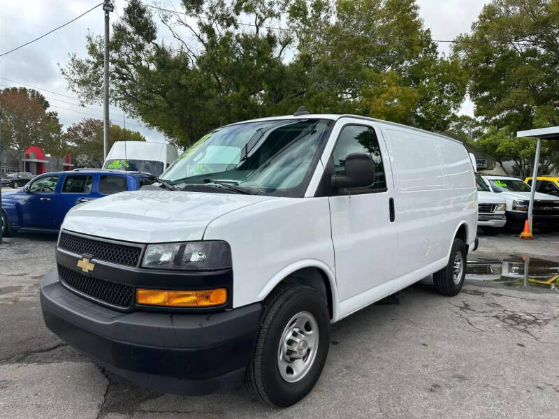 2020 Chevrolet Express 2500