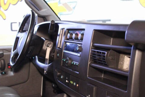 2023 GMC Savana 2500