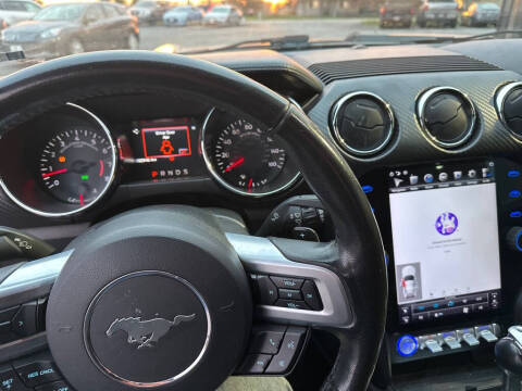 2016 Ford Mustang V6