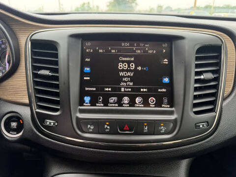 2015 Chrysler 200 C