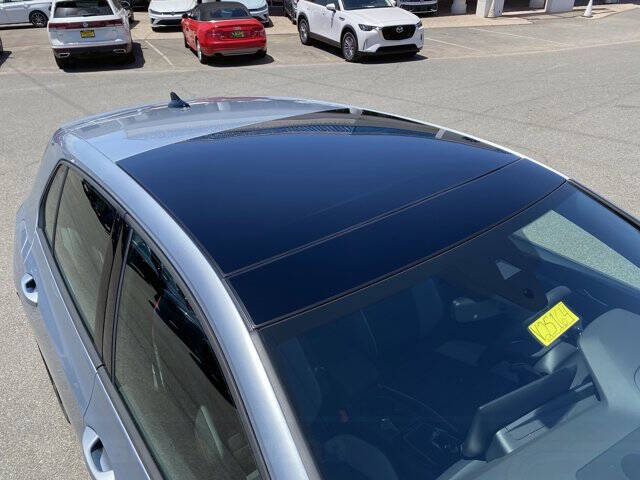 2025 Volkswagen Golf GTI Autobahn