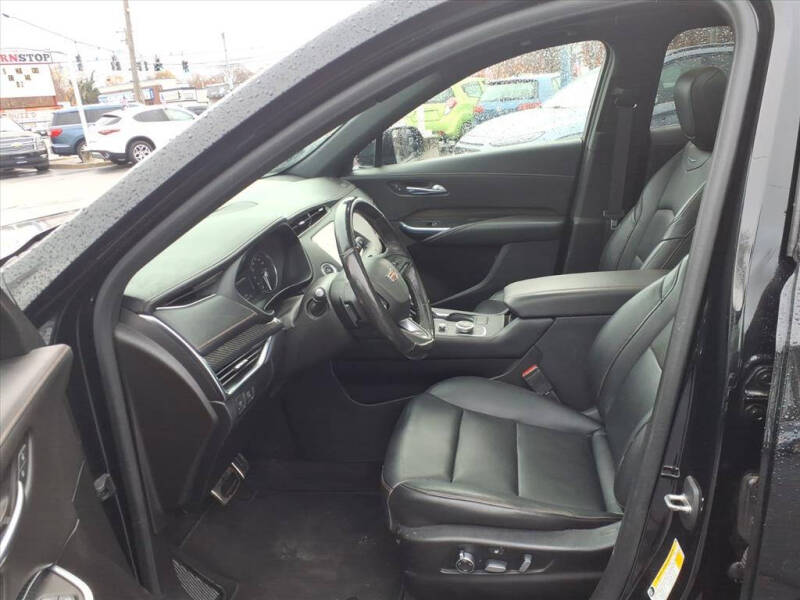 2019 Cadillac XT4 Sport