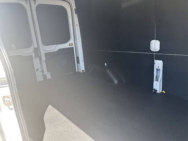 2025 Ford Transit 250