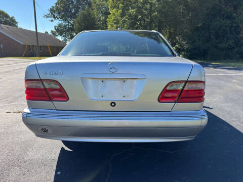 2002 Mercedes-Benz E-Class E 320