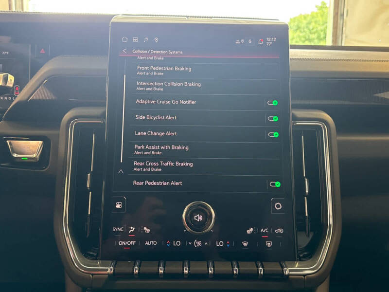 2025 GMC Yukon XL Elevation