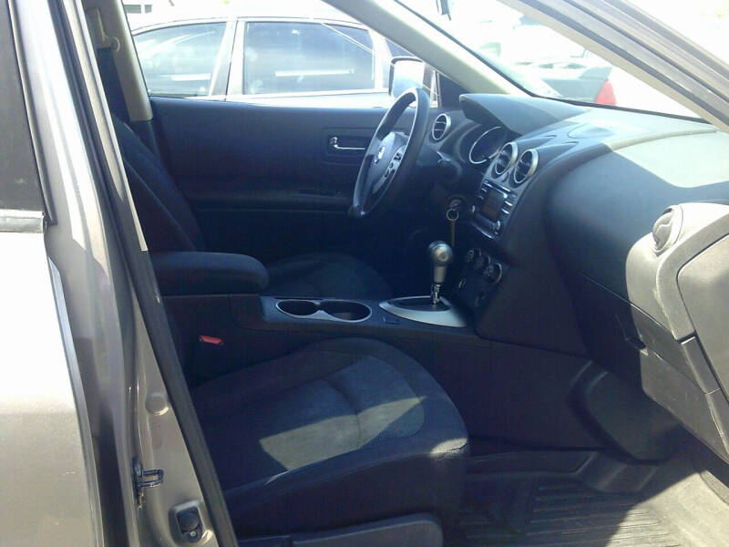 2015 Nissan Rogue Select S