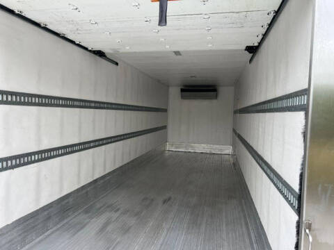 2020 Freightliner M2 106