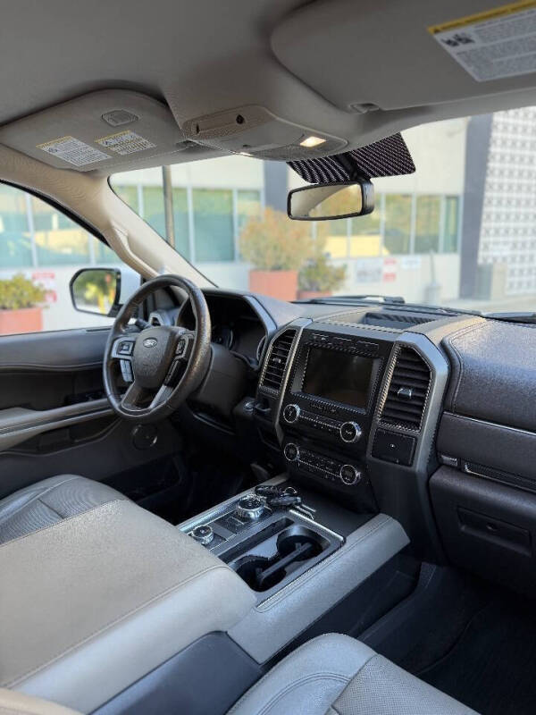 2018 Ford Expedition MAX XLT