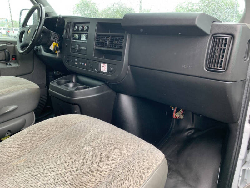 2020 Chevrolet Express 2500