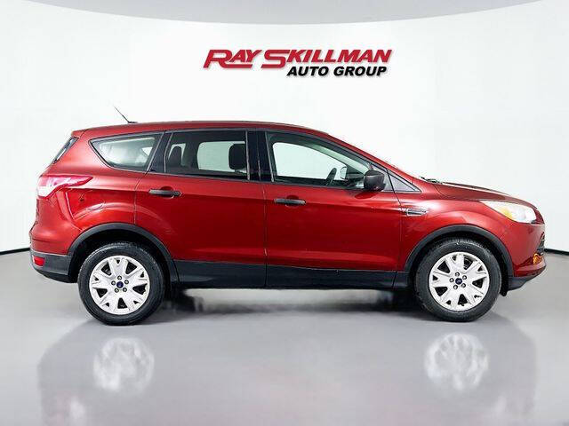 2016 Ford Escape S