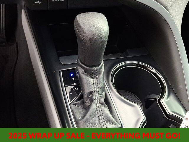 2019 Toyota Camry Hybrid LE