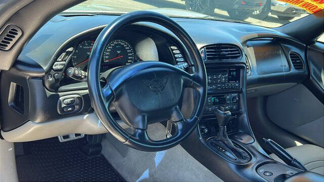 2002 Chevrolet Corvette